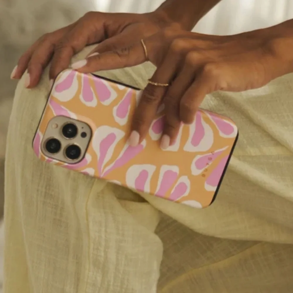 🌸 BURGA 🌸 APPLE IPHONE 15 PRO PHONE CASE - ALOHA TOUGH MAG SAFE